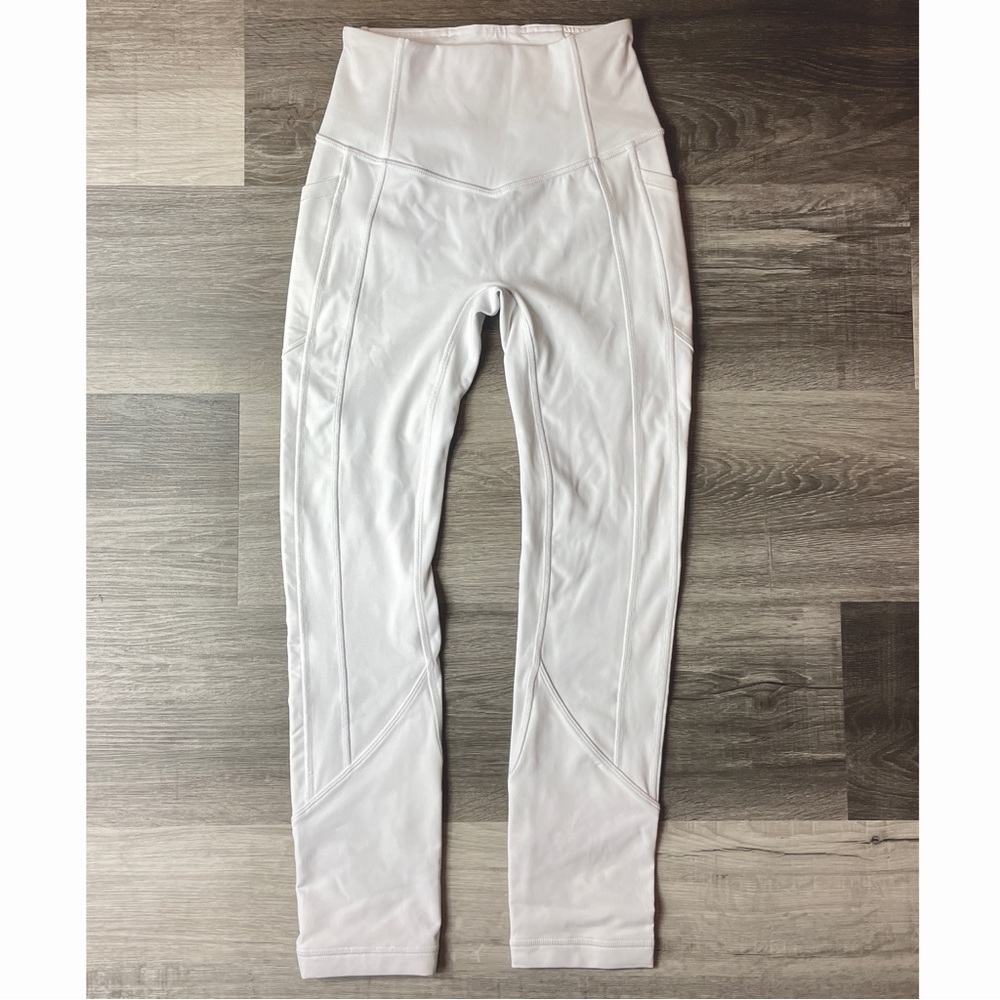 Lululemon - All The Right Places Crop 23" - White